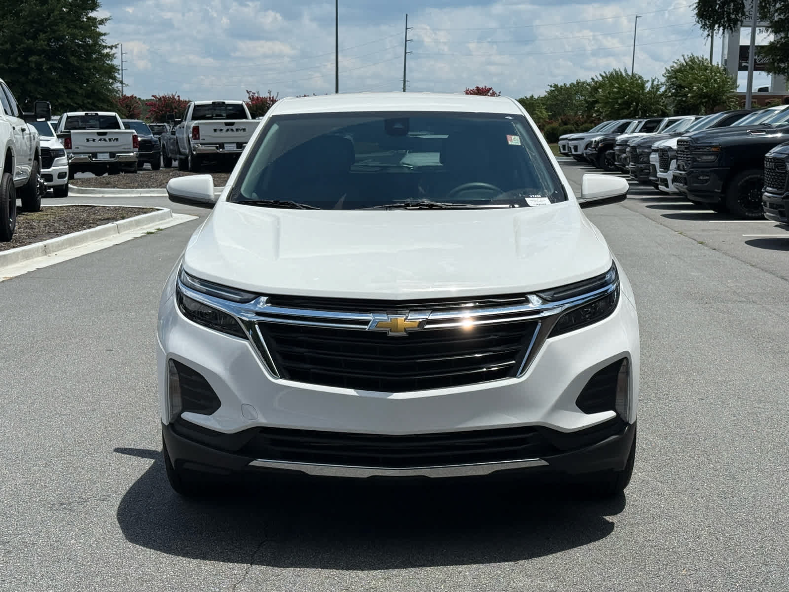 Used 2023 Chevrolet Equinox LT FWD image 8