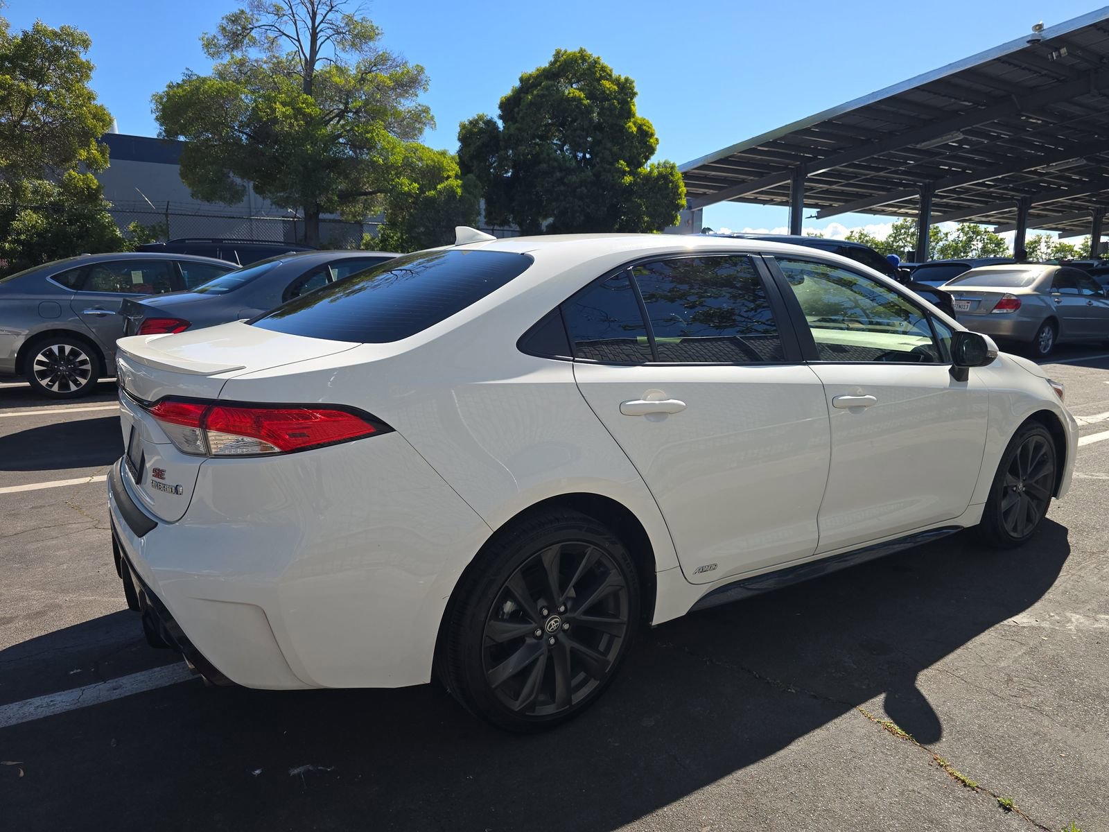 Used 2024 Toyota Corolla SE AWD/4WD image 6