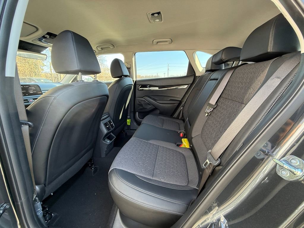 New 2025 Kia Seltos X-Line image 24