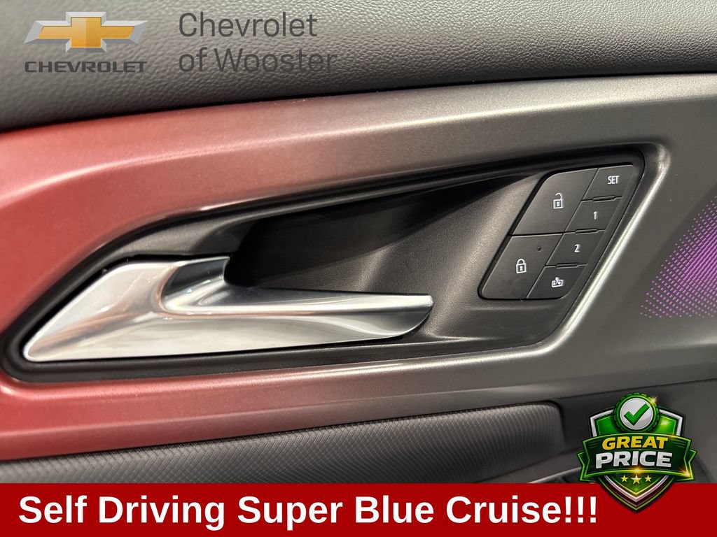 New 2025 Chevrolet Equinox EV RS w/ Active Safety Package 3 AWD/4WD image 33