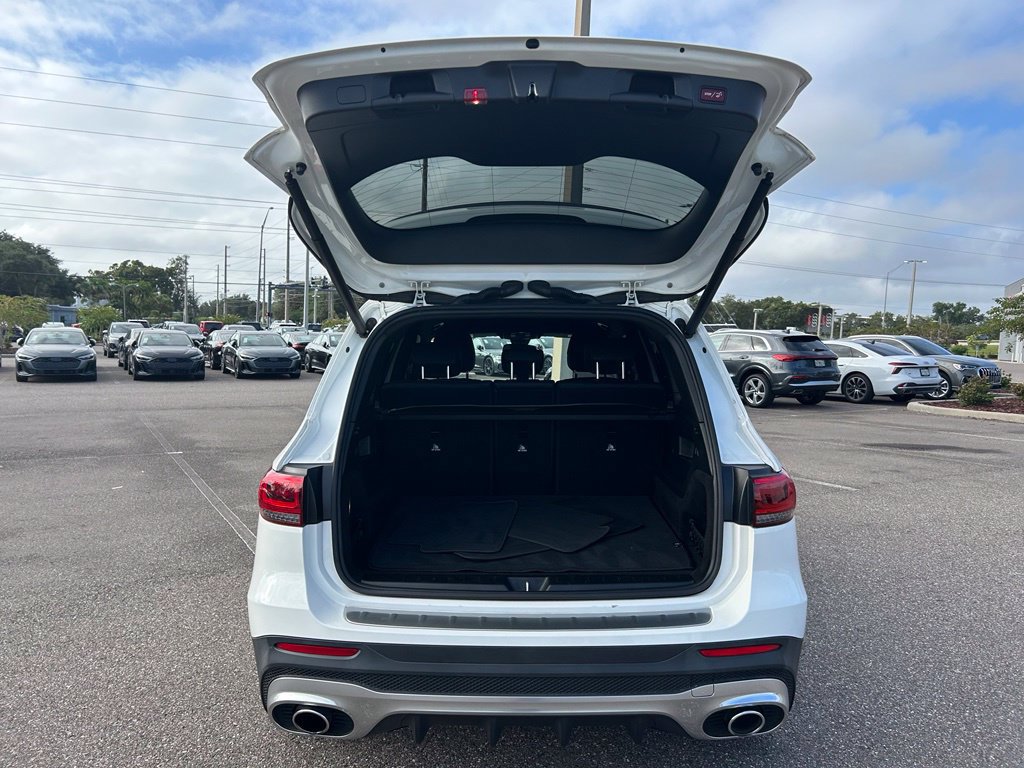 Used 2022 Mercedes-Benz GLB 35 AMG 4MATIC image 46