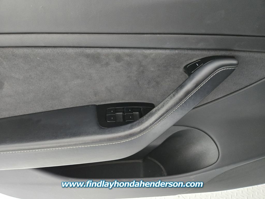 Used 2019 Tesla Model 3 Standard Range RWD image 25