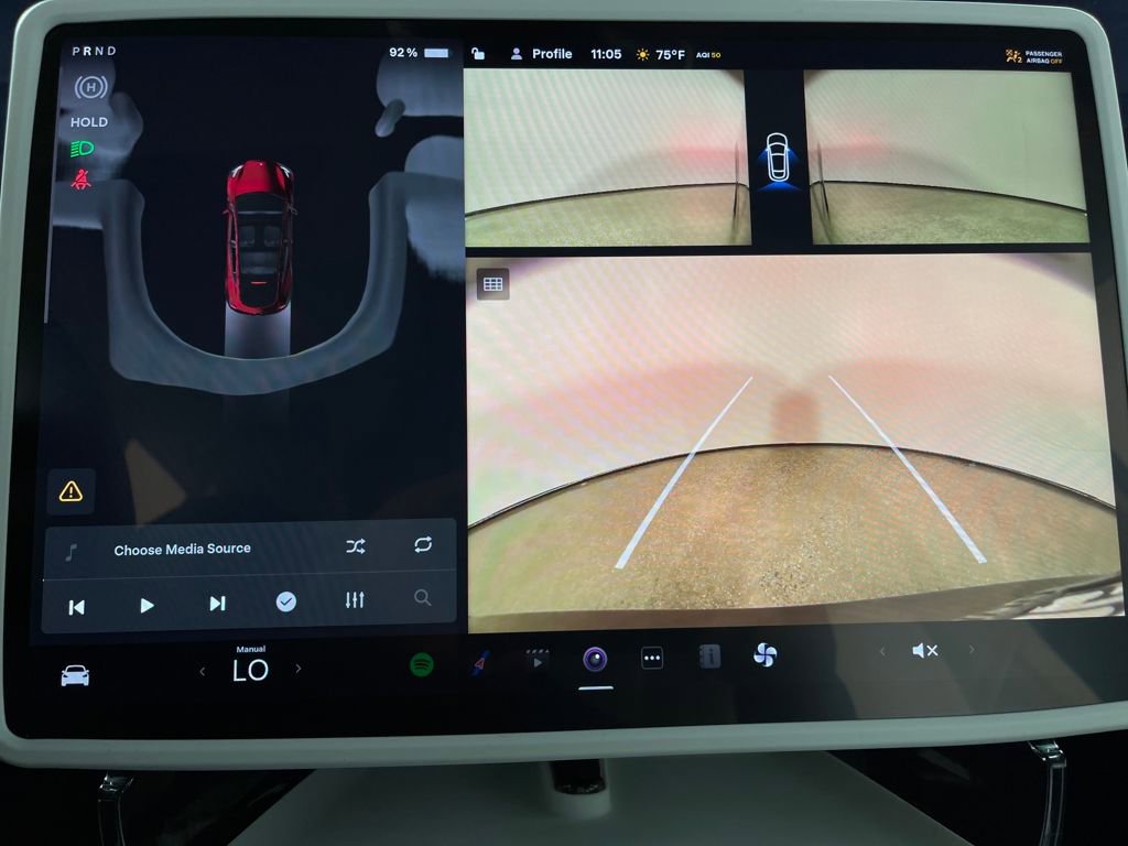 Used 2024 Tesla Model Y Long Range image 23