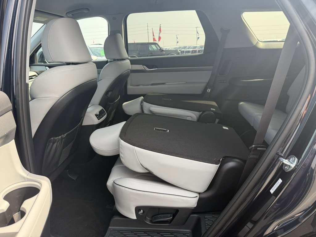 Used 2025 Hyundai Palisade SEL image 56