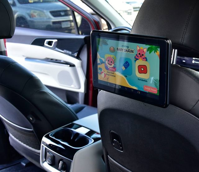 Certified 2024 Kia Carnival SX Prestige image 15