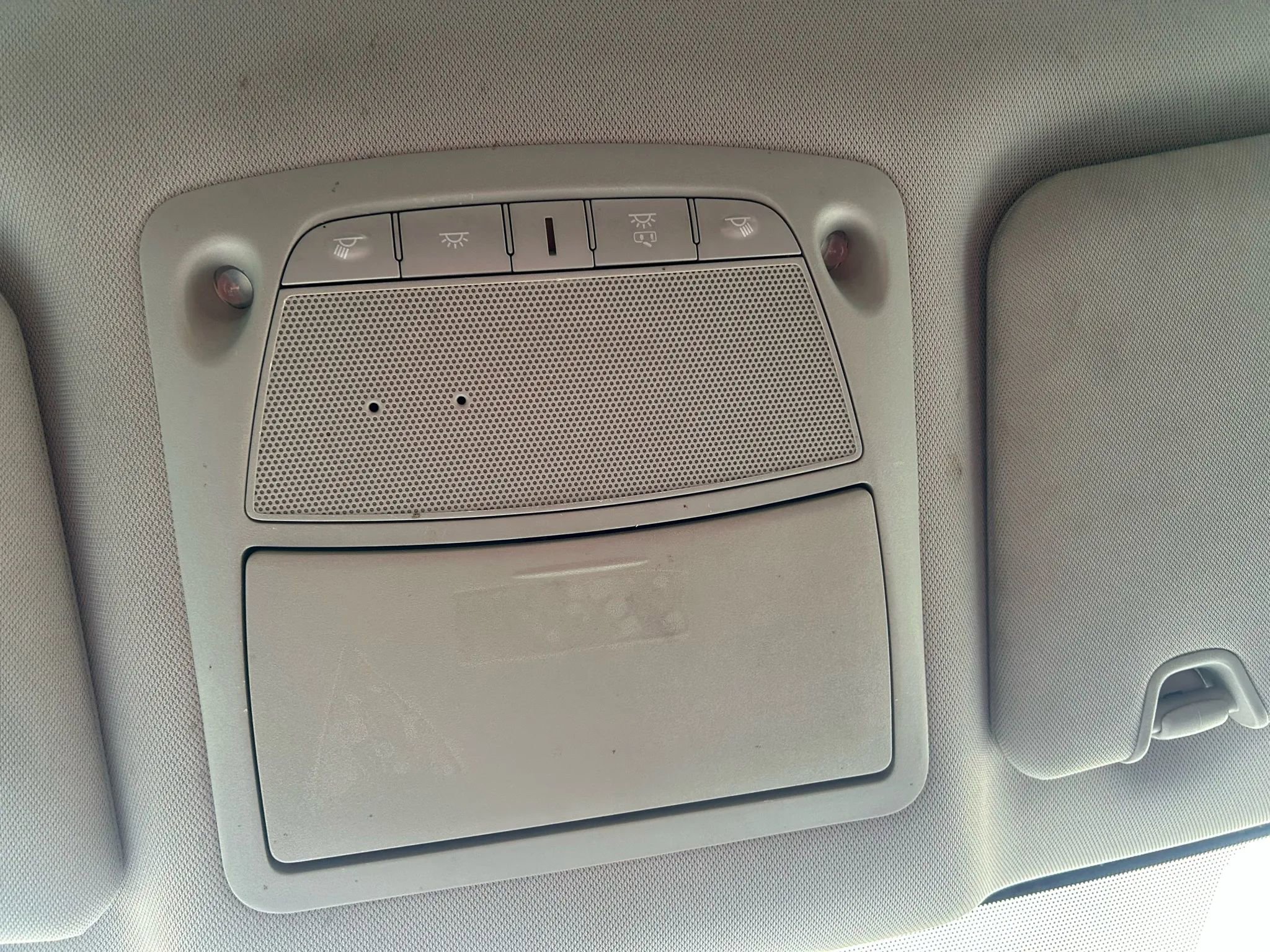 Used 2017 Nissan Rogue SV w/ Midnight Edition Package image 27