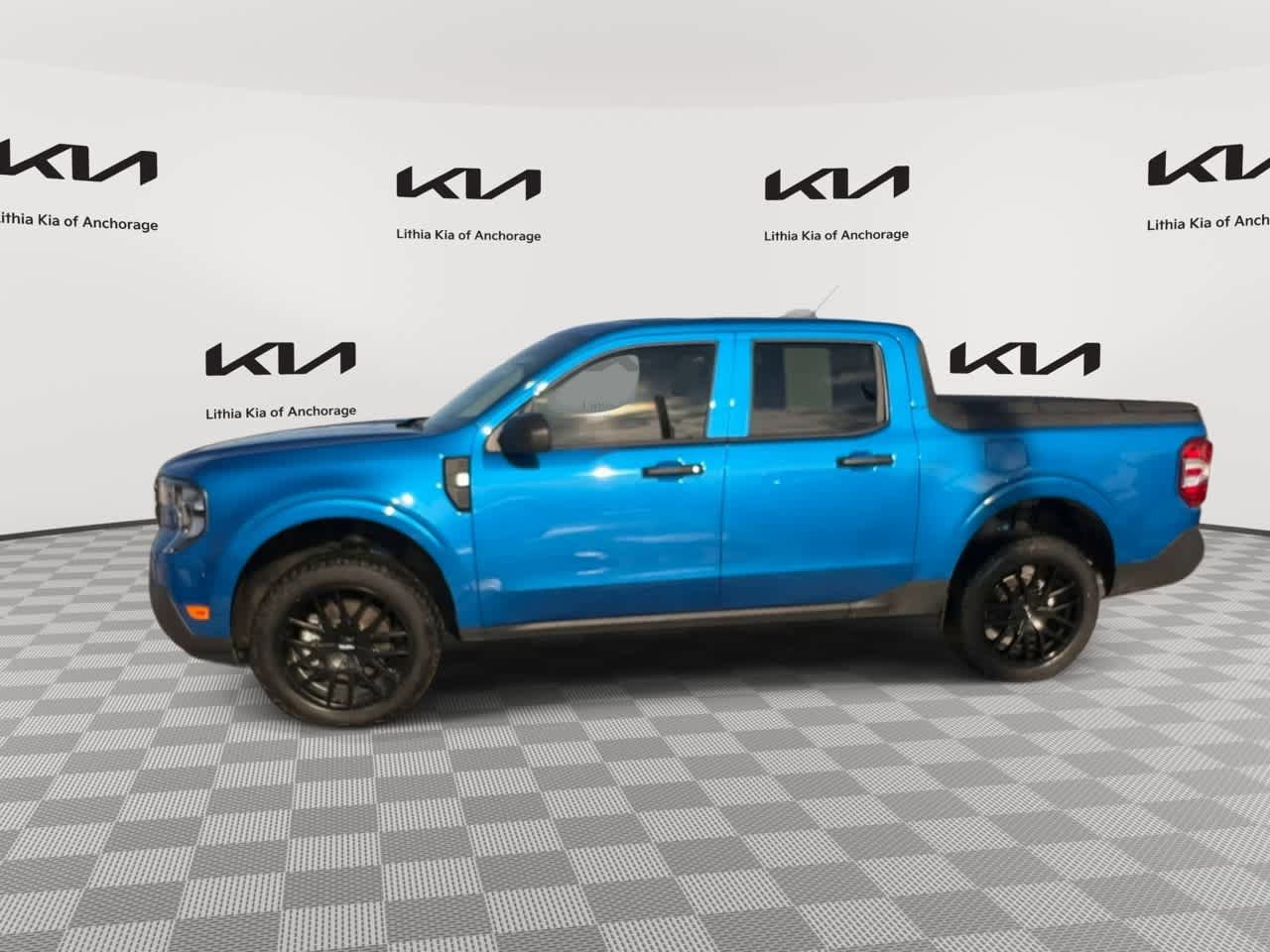 Used 2025 Ford Maverick XL w/ 4K Tow Package AWD/4WD image 5