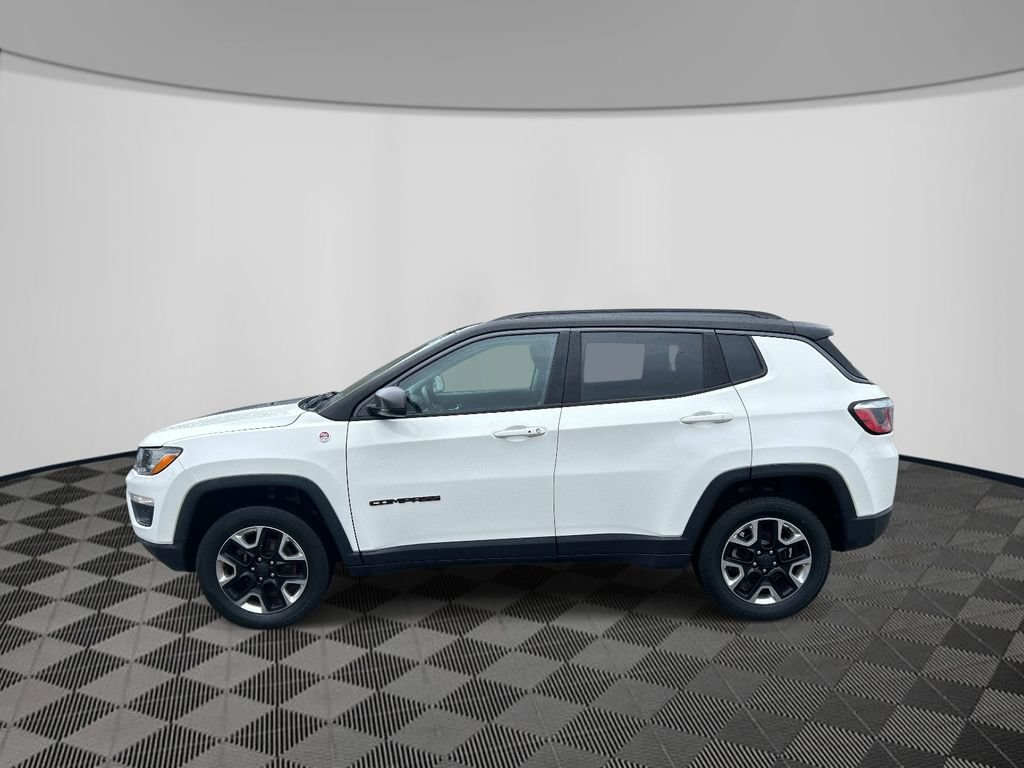 Used 2018 Jeep Compass Trailhawk w/ Navigation Group AWD/4WD image 2