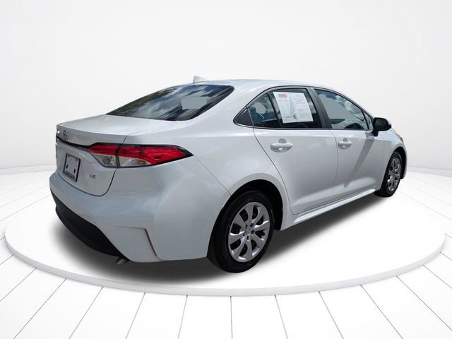 Used 2025 Toyota Corolla LE image 4