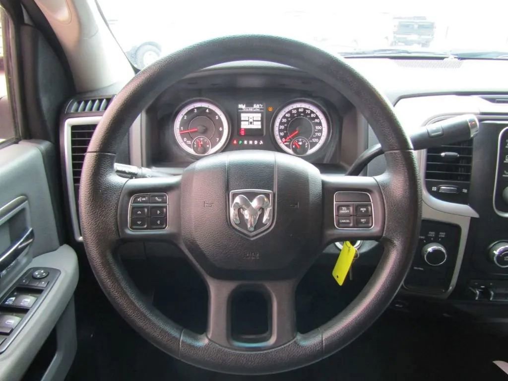 Used 2015 RAM 2500 SLT image 14