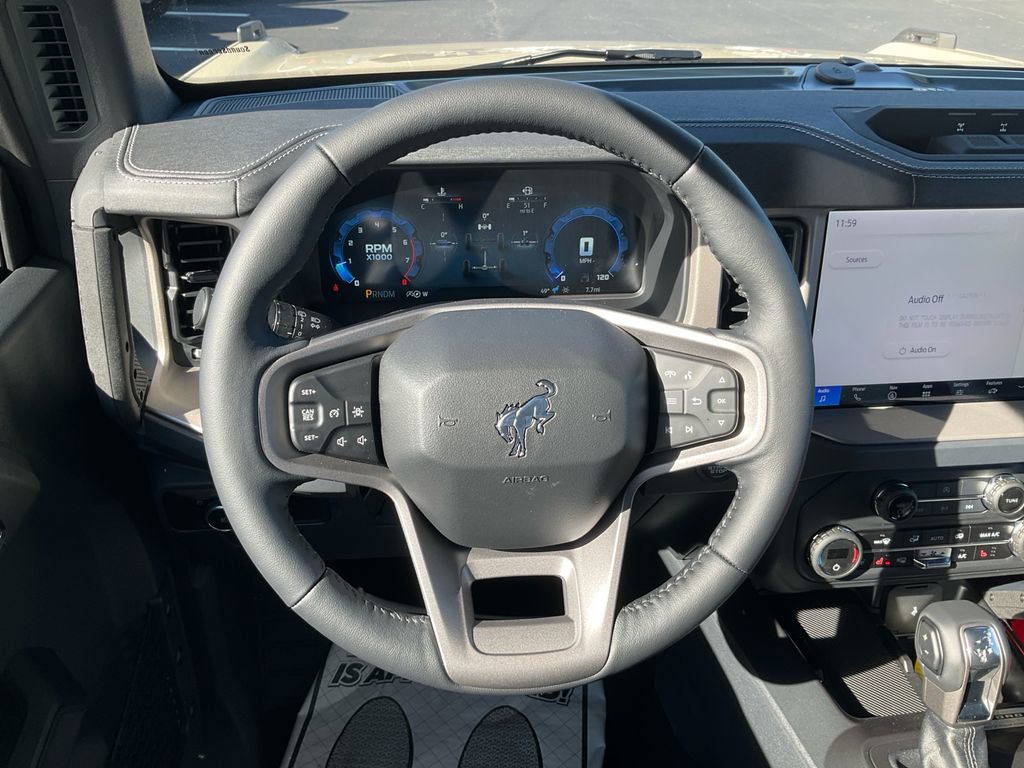 New 2025 Ford Bronco Outer Banks w/ Sasquatch Package image 21