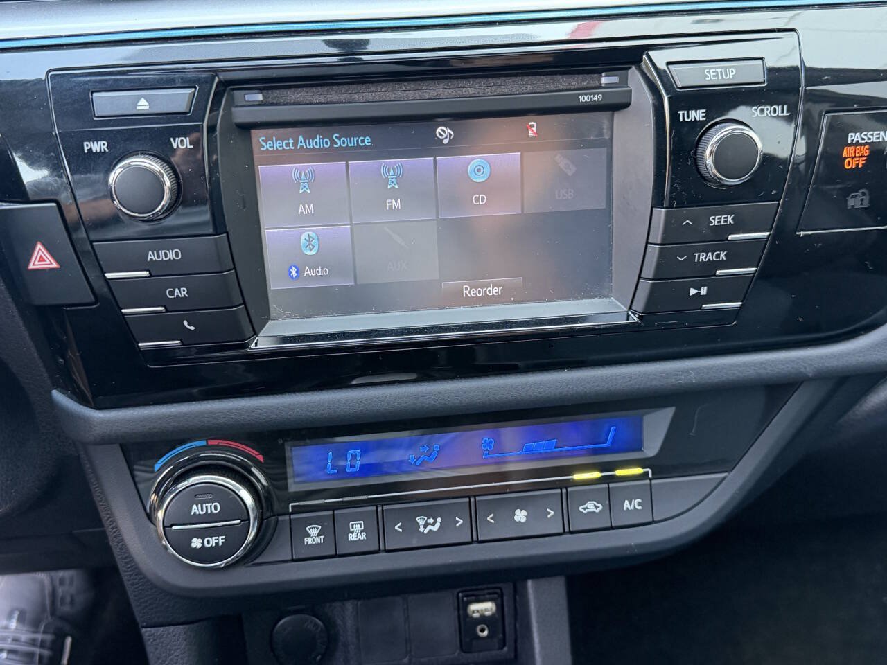Used 2015 Toyota Corolla S FWD image 10
