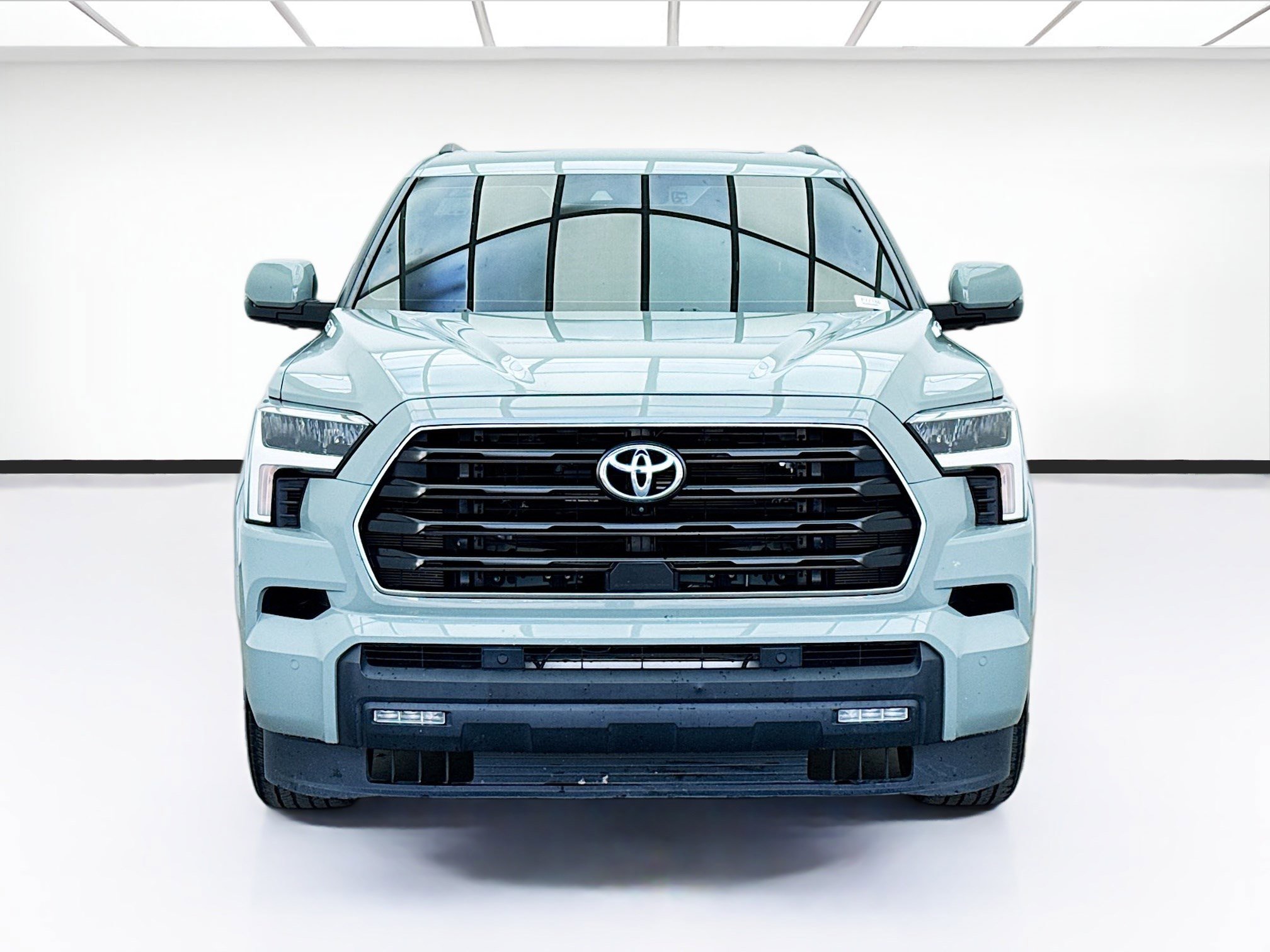 Used 2024 Toyota Sequoia SR5 w/ SR5 Premium Package image 2