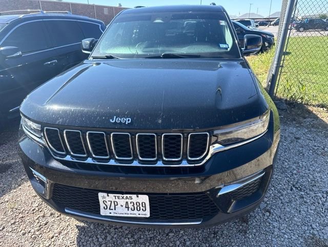 Used 2023 Jeep Grand Cherokee Limited AWD/4WD image 2