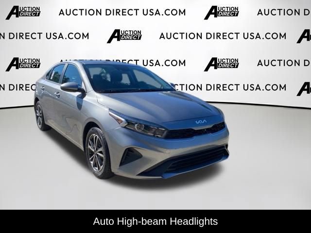 Used 2022 Kia Forte LXS video 3
