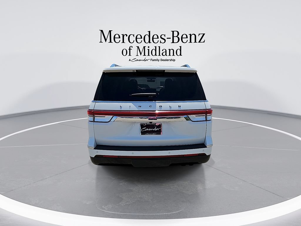 Used 2022 Lincoln Navigator Black Label AWD/4WD image 7