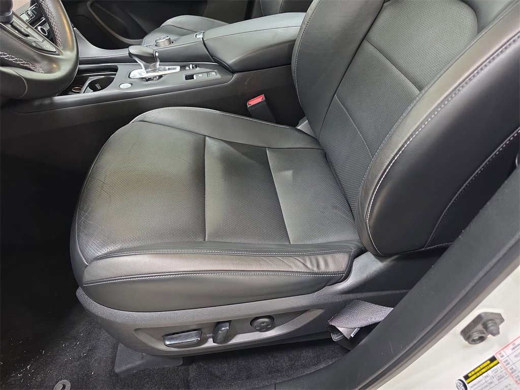 Certified 2022 INFINITI QX50 Luxe image 26