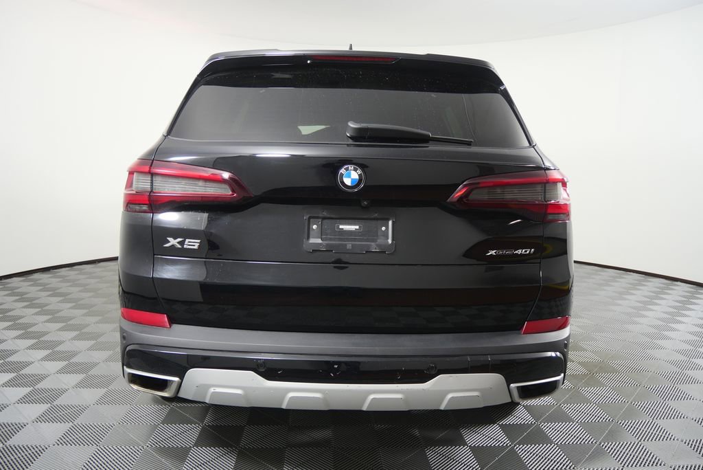 Certified 2022 BMW X5 xDrive40i w/ Premium Package image 4