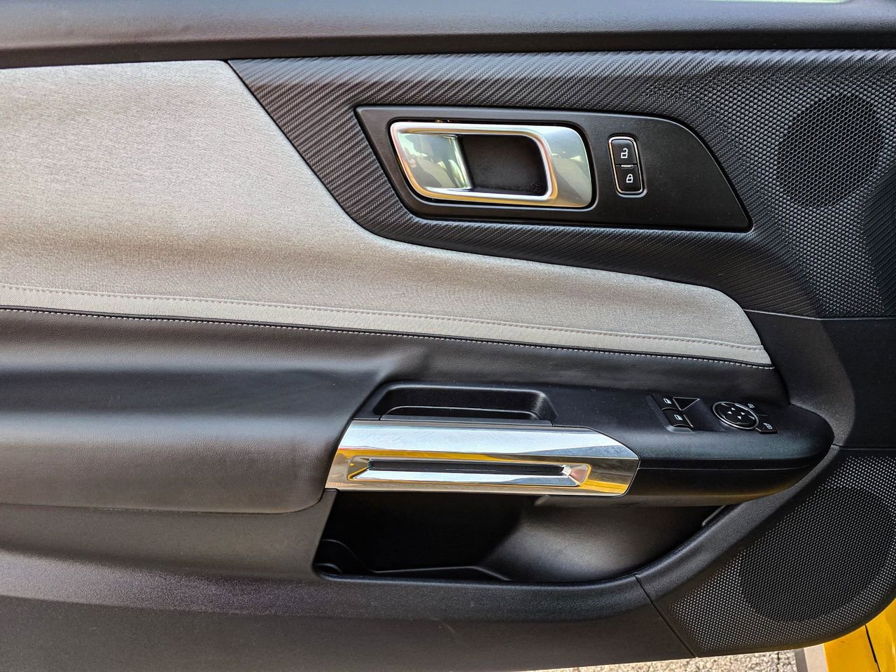 Used 2024 Ford Mustang GT w/ GT Performance Package image 15