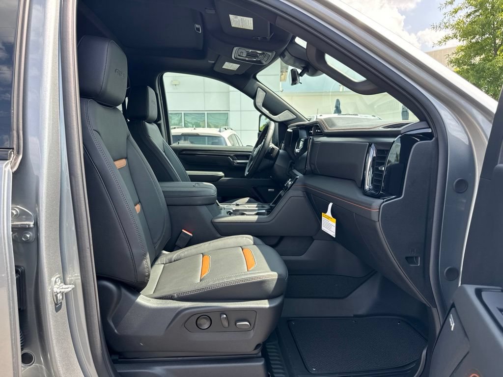 New 2026 GMC Sierra 2500 AT4 w/ AT4 Premium Plus Package AWD/4WD image 18