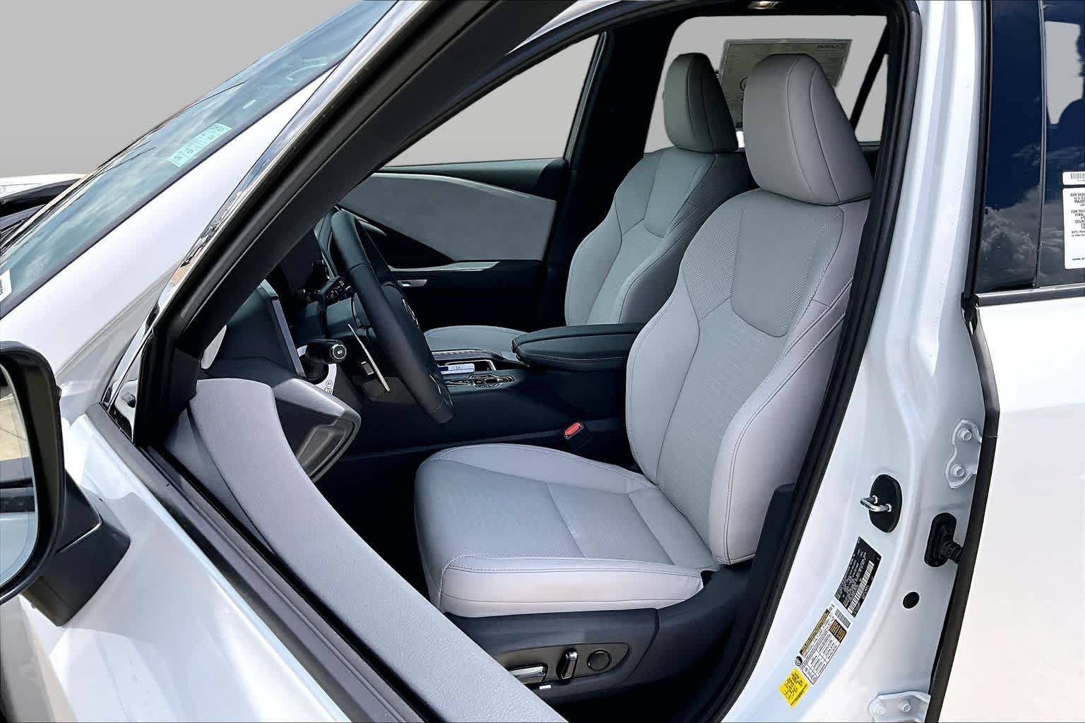 New 2026 Lexus TX 350 AWD image 9