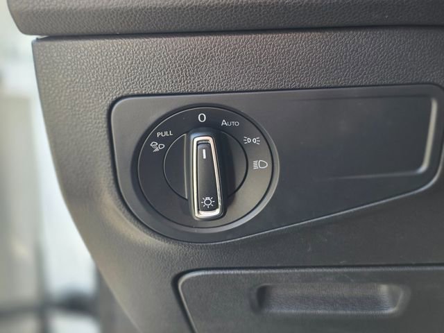 Used 2022 Volkswagen Tiguan SEL R-Line AWD/4WD image 39