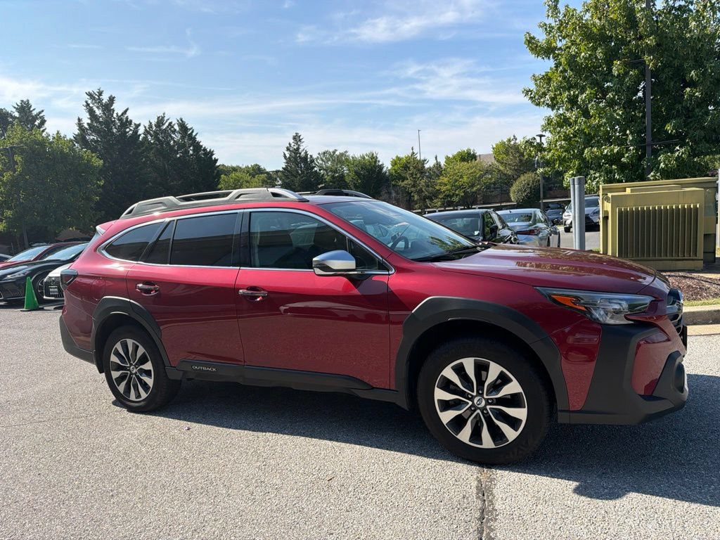 Used 2025 Subaru Outback Touring XT AWD/4WD image 9