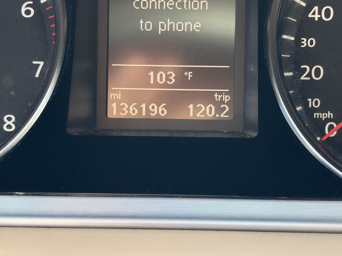Used 2013 Volkswagen CC Lux FWD image 22