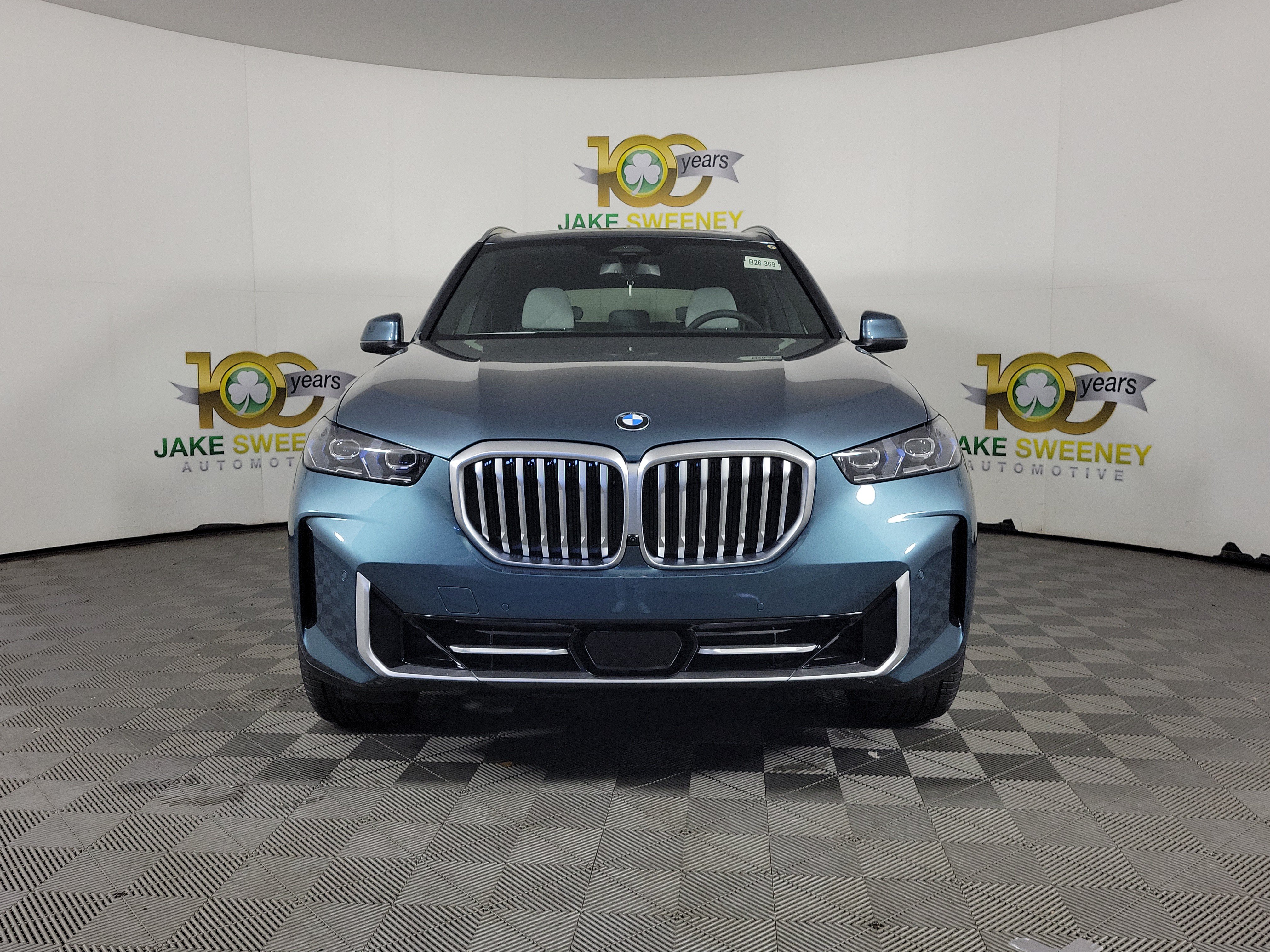 Certified 2026 BMW X5 xDrive40i w/ Climate Comfort Package AWD/4WD image 2