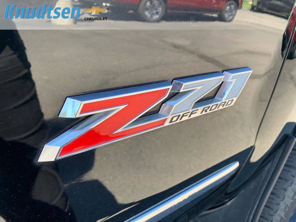 Used 2018 Chevrolet Silverado 2500 LTZ w/ Custom Sport Edition AWD/4WD image 10