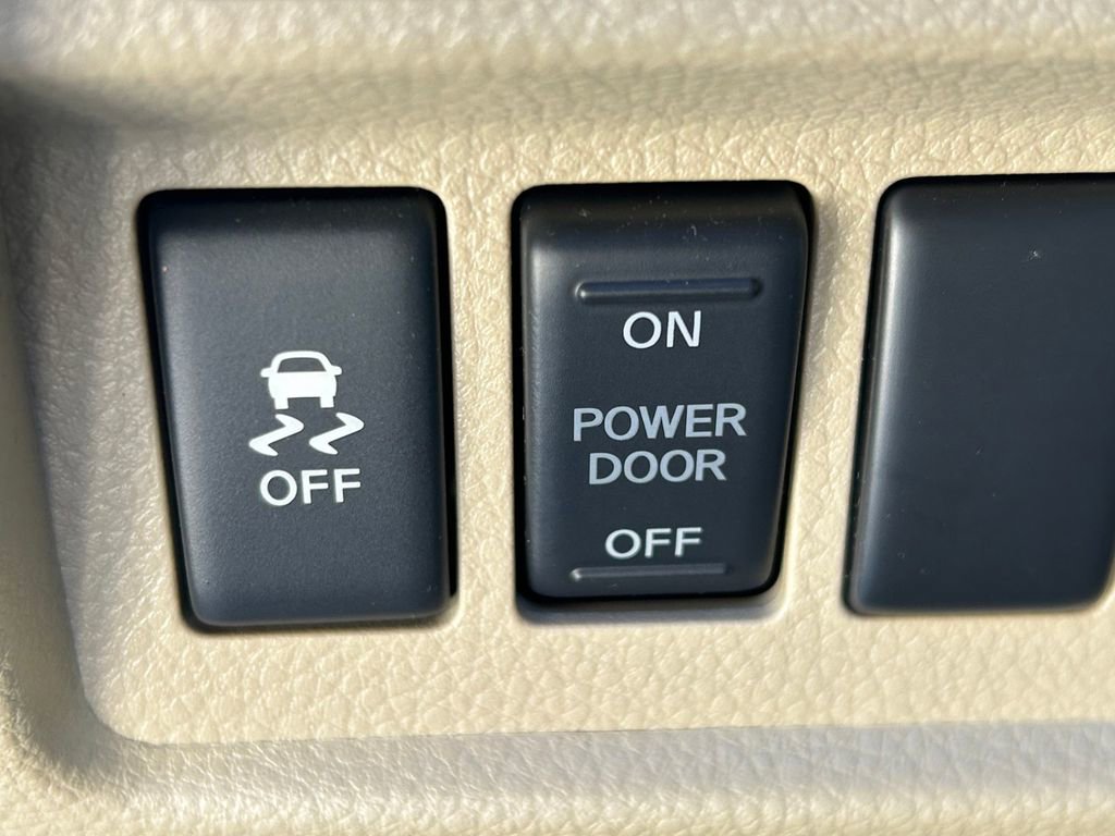 Used 2014 Nissan Murano SV w/ Value Package image 23