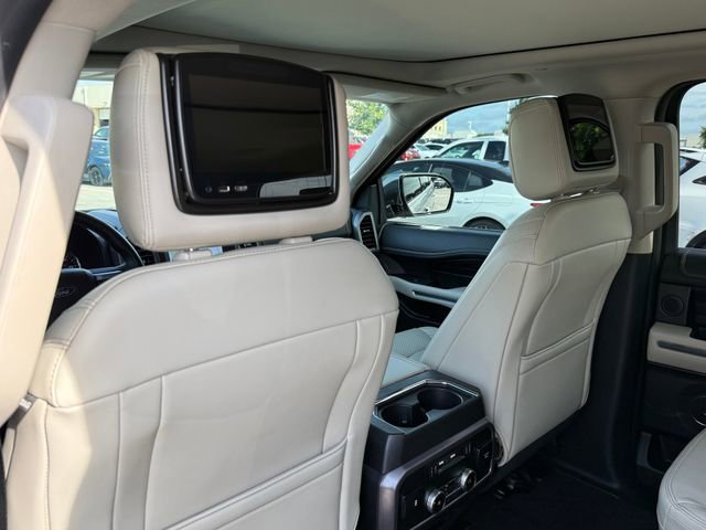 Used 2019 Ford Expedition Platinum RWD image 27