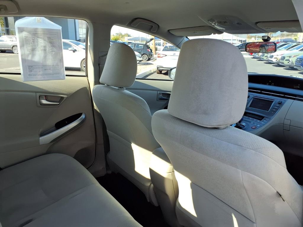Used 2014 Toyota Prius Three image 21