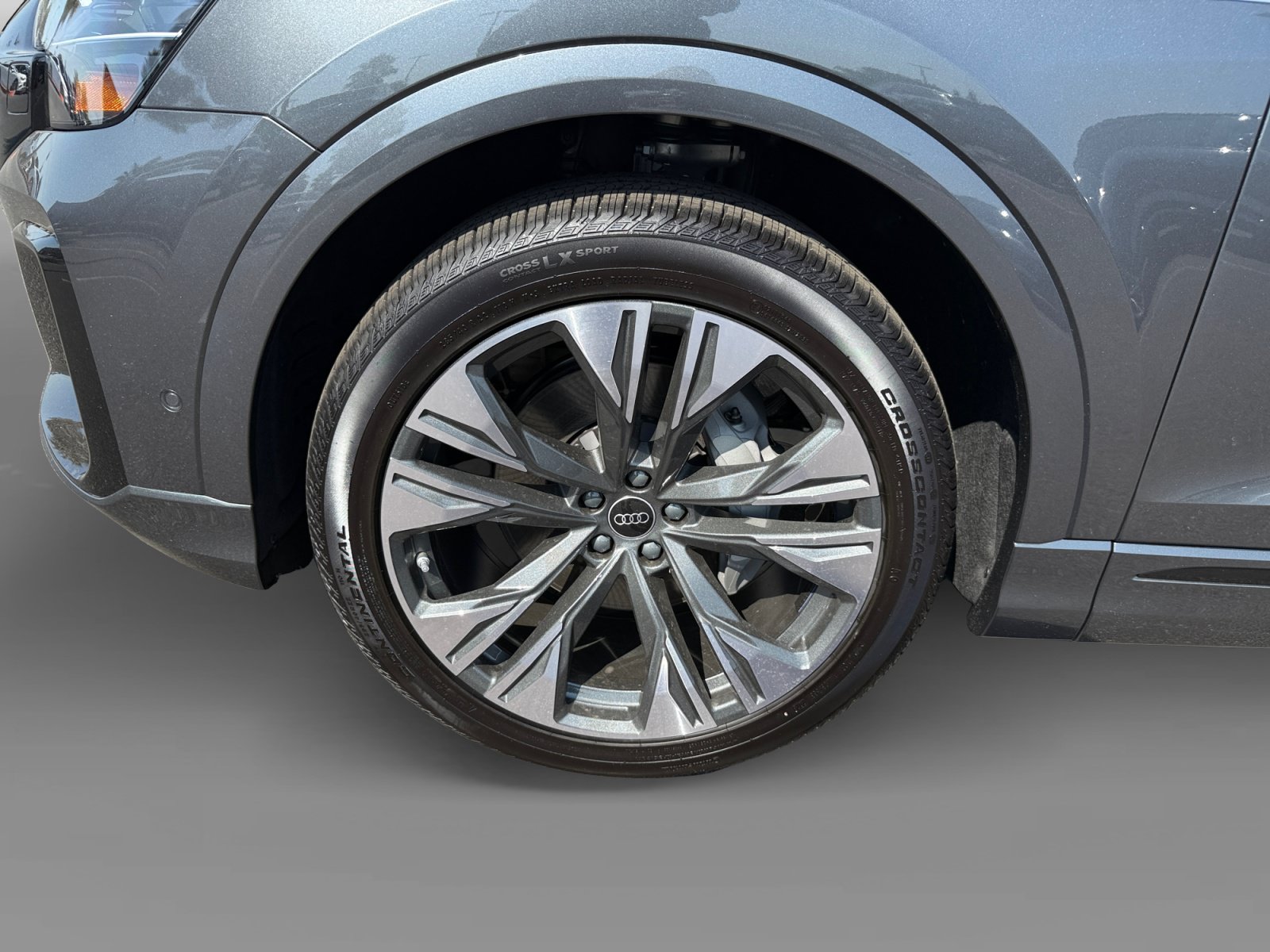 New 2026 Audi Q8 Prestige AWD/4WD image 9