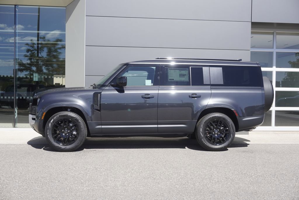 New 2025 Land Rover Defender 130 S image 8