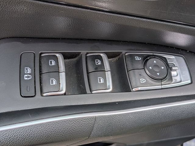 Used 2023 Kia Sorento LX AWD/4WD image 13