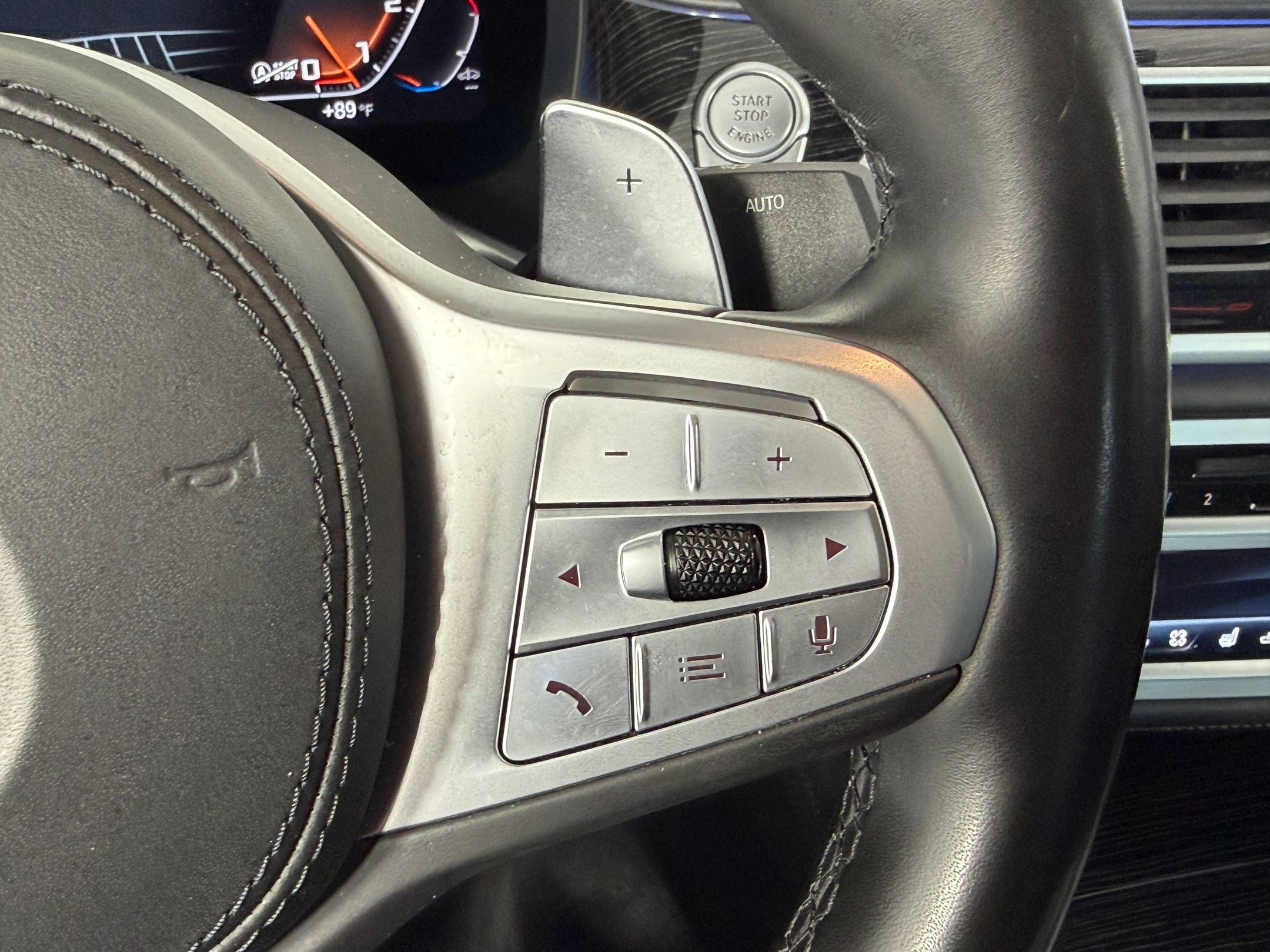 Used 2020 BMW M760i xDrive w/ Luxury Rear Seating Package image 30