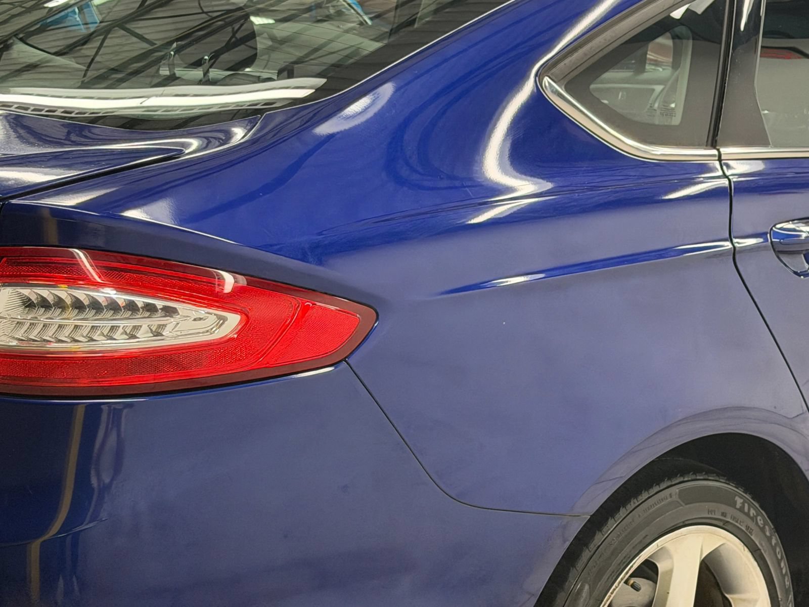Used 2014 Ford Fusion SE FWD image 10