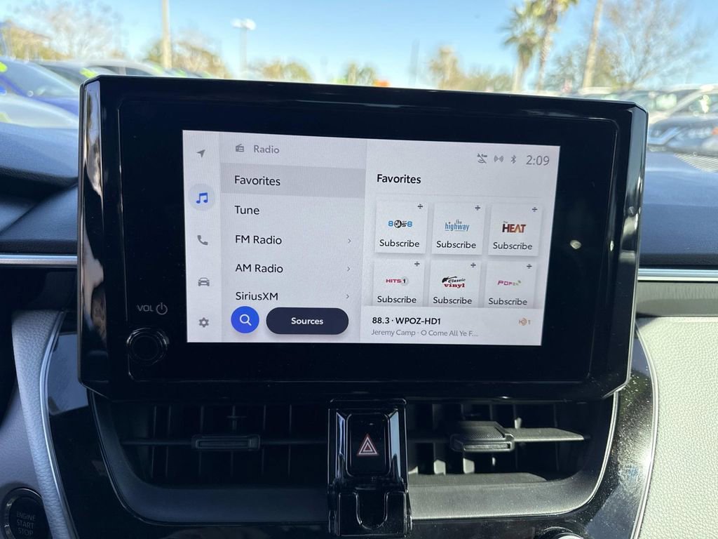 Used 2024 Toyota Corolla SE image 23