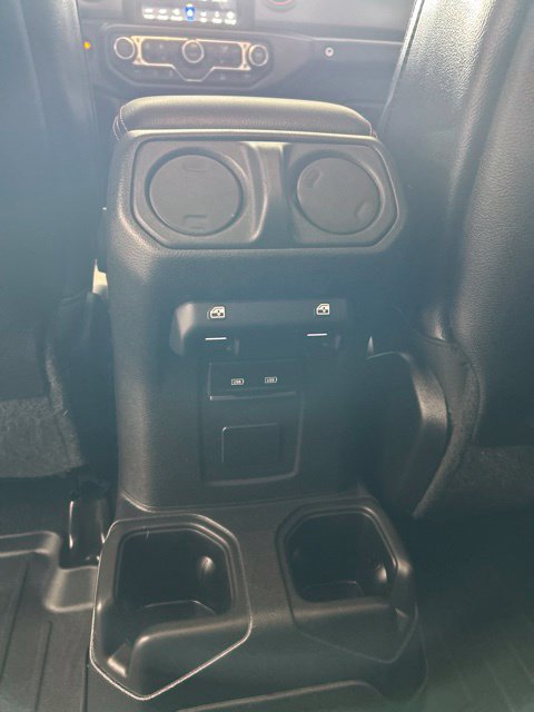 Used 2022 Jeep Gladiator Mojave w/ LED Lighting Group AWD/4WD image 9