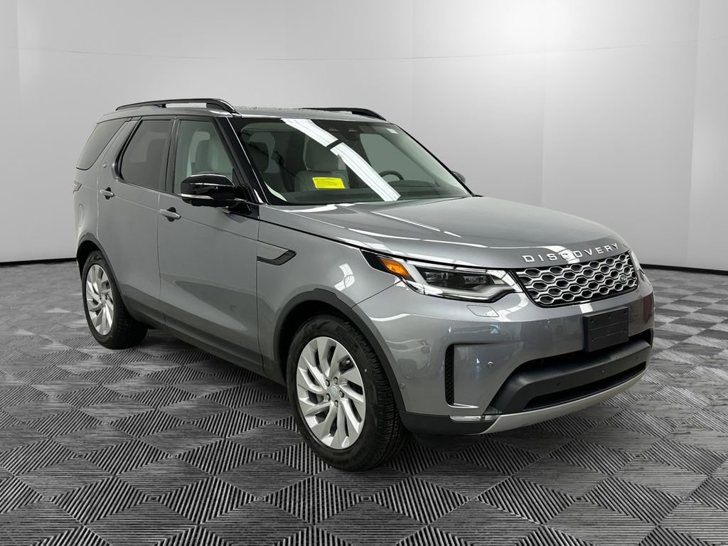 New 2026 Land Rover Discovery S image 7