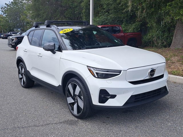 Used 2023 Volvo XC40 Recharge Ultimate w/ Protection Package Premier image 32