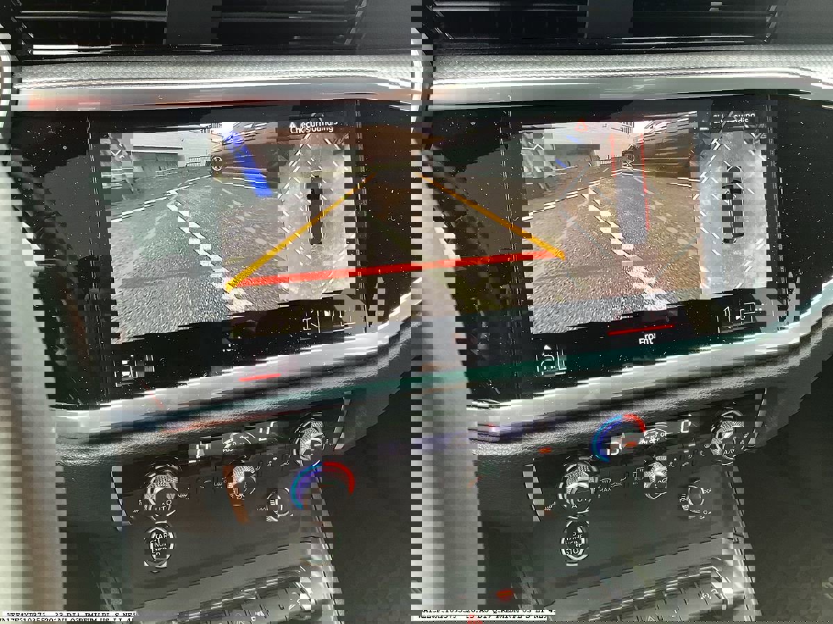 Used 2023 Audi Q3 2.0T Premium Plus image 9