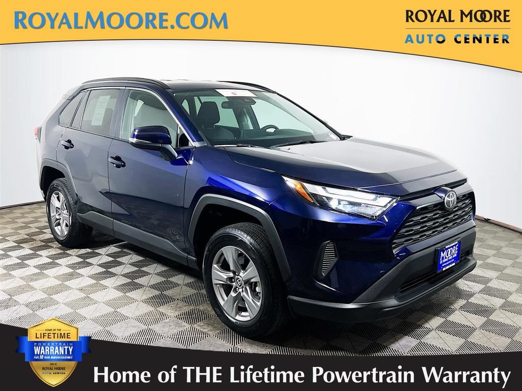 Certified 2025 Toyota RAV4 XLE AWD/4WD image 1