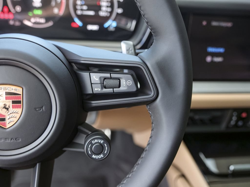 New 2026 Porsche Cayenne S AWD/4WD image 21