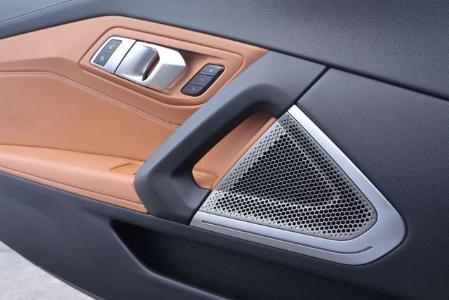 Used 2021 BMW Z4 M40i w/ Executive Package image 35