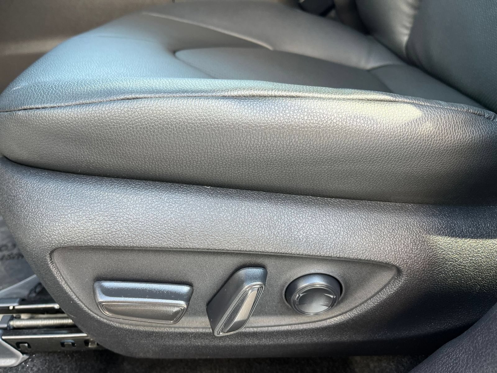Used 2025 Toyota Grand Highlander FWD image 22