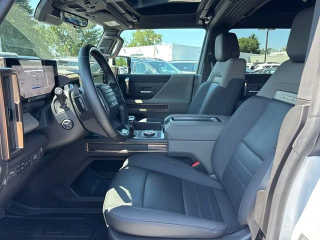 Used 2024 GMC Hummer EV 3X w/ LPO, Illumination Package AWD/4WD image 6