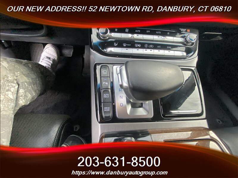 Used 2018 Genesis G90 3.3T Premium AWD/4WD image 22