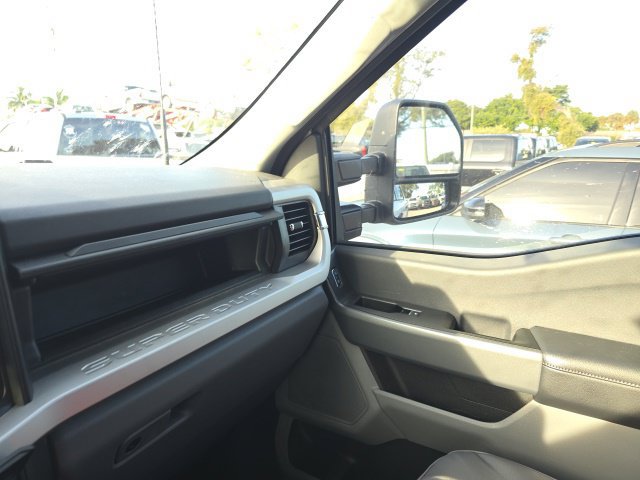 Used 2024 Ford F250 XLT w/ Tremor Off-Road Package AWD/4WD image 15